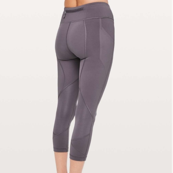 Lululemon Pace Rival Crop - Picture 2 of 5